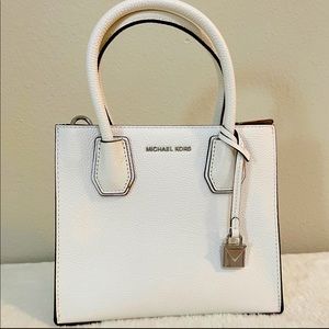 Michael Kors Mercer Small Pebbled Leather Crossbody Bag white